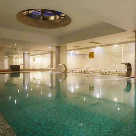 Boyalik & Otel Çeşme