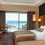 Boyalik & Hotel Çeşme