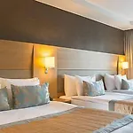 Boyalik & Hotel Çeşme