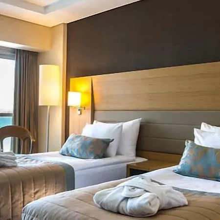 酒店 切什梅博亚利克海滩温泉酒店 5*