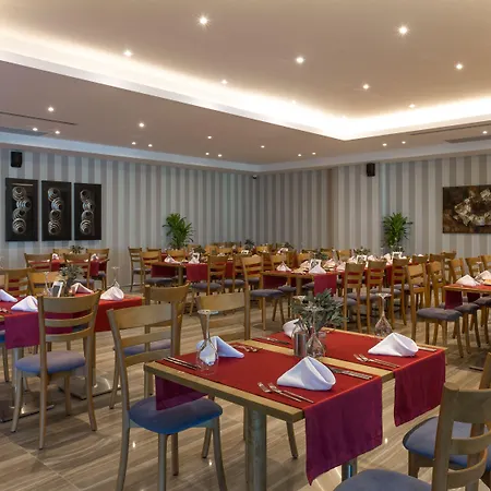 切什梅博亚利克海滩温泉酒店 Çeşme