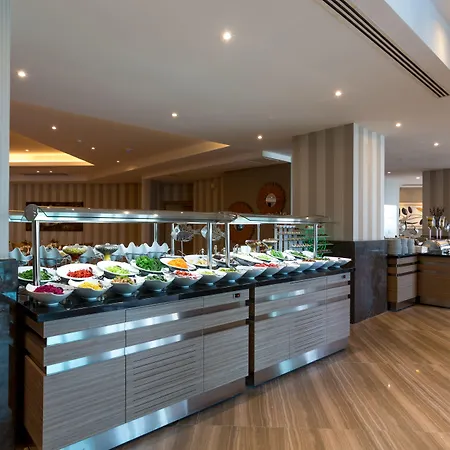 切什梅博亚利克海滩温泉酒店 5*