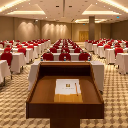 酒店 切什梅博亚利克海滩温泉酒店 5*