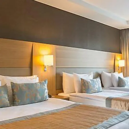 切什梅博亚利克海滩温泉酒店 酒店 Çeşme