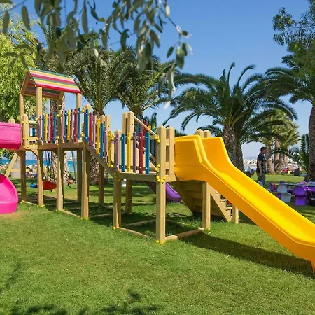 Boyalik & 5* Çeşme